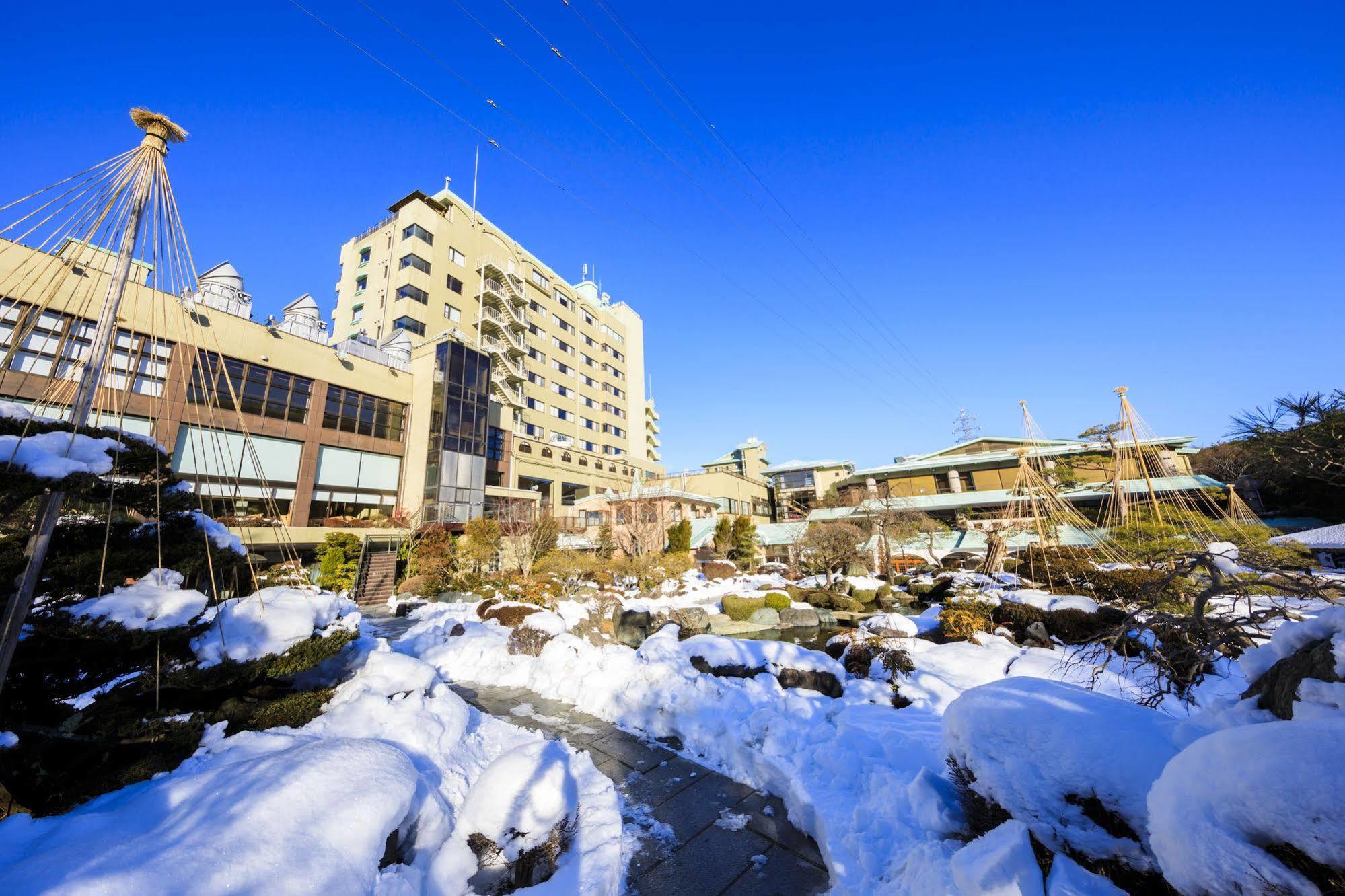 Hotel Kaneyamaen Fujiyoshida Extérieur photo