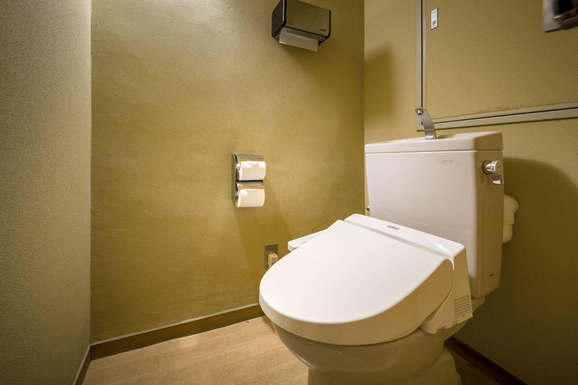 Hotel Kaneyamaen Fujiyoshida Extérieur photo